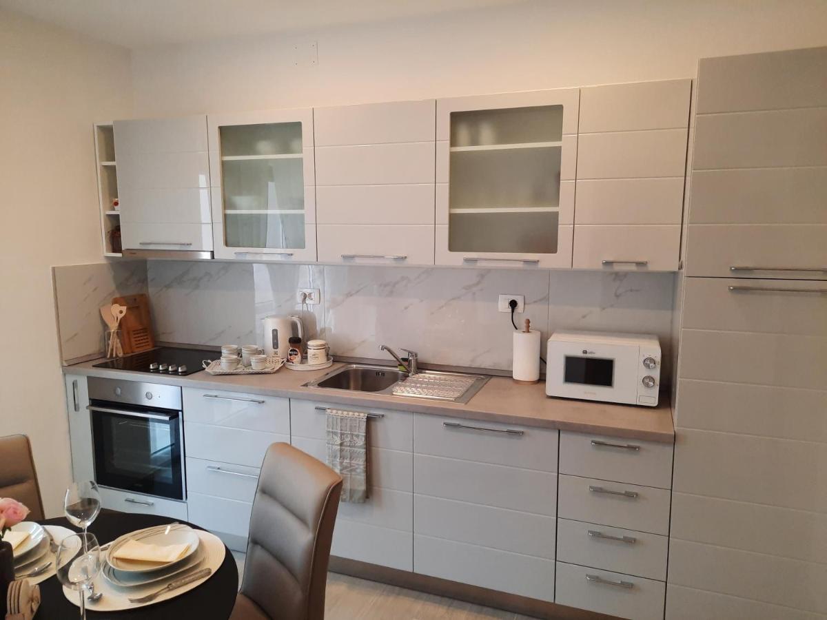 Apartman Laura M Βόντιτσε Εξωτερικό φωτογραφία