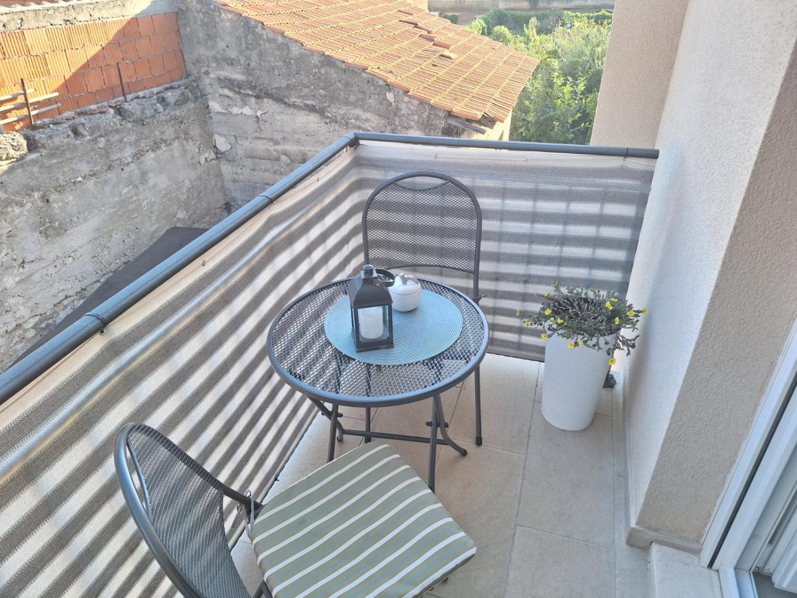 Apartman Laura M Βόντιτσε Εξωτερικό φωτογραφία