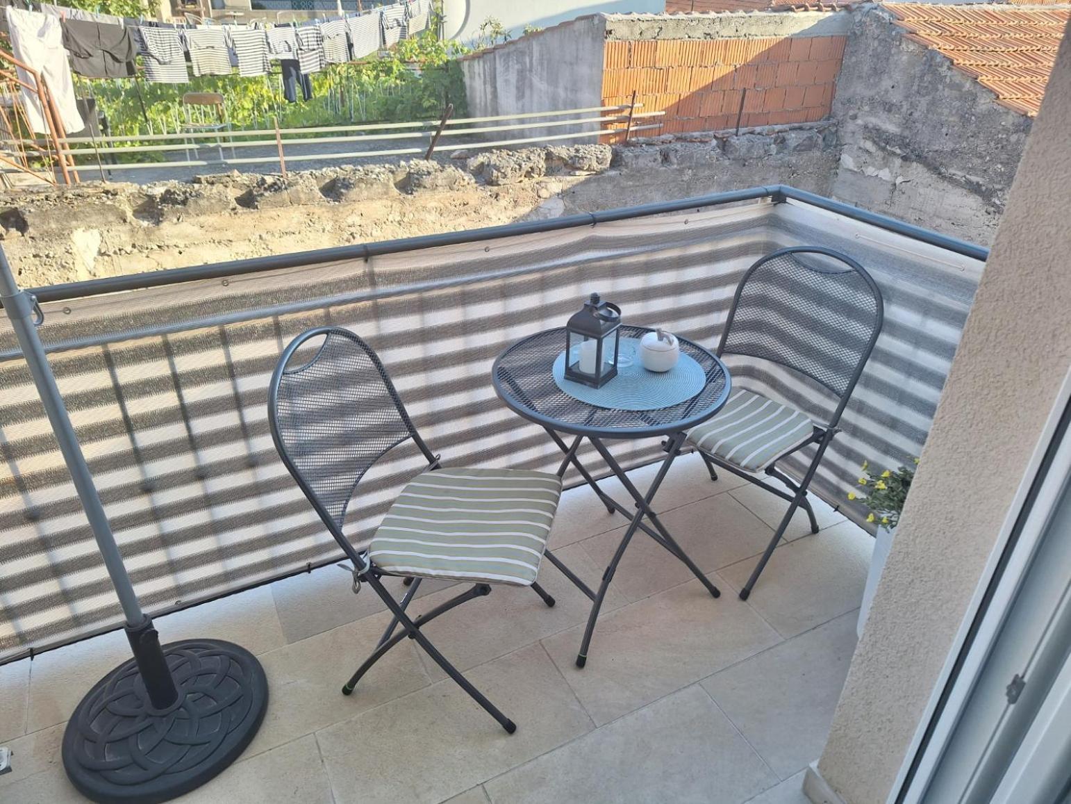 Apartman Laura M Βόντιτσε Εξωτερικό φωτογραφία